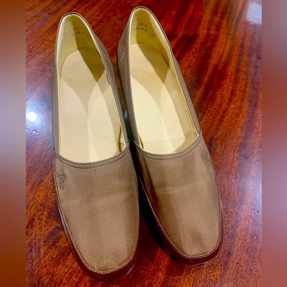 Falolare “Alma” Women's Wedges 7.5
